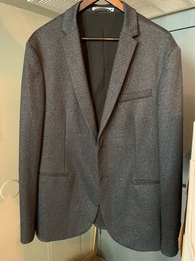 Zara Charcoal Gray Men's Blazer - Tailored Single-Breasted Sport Coat